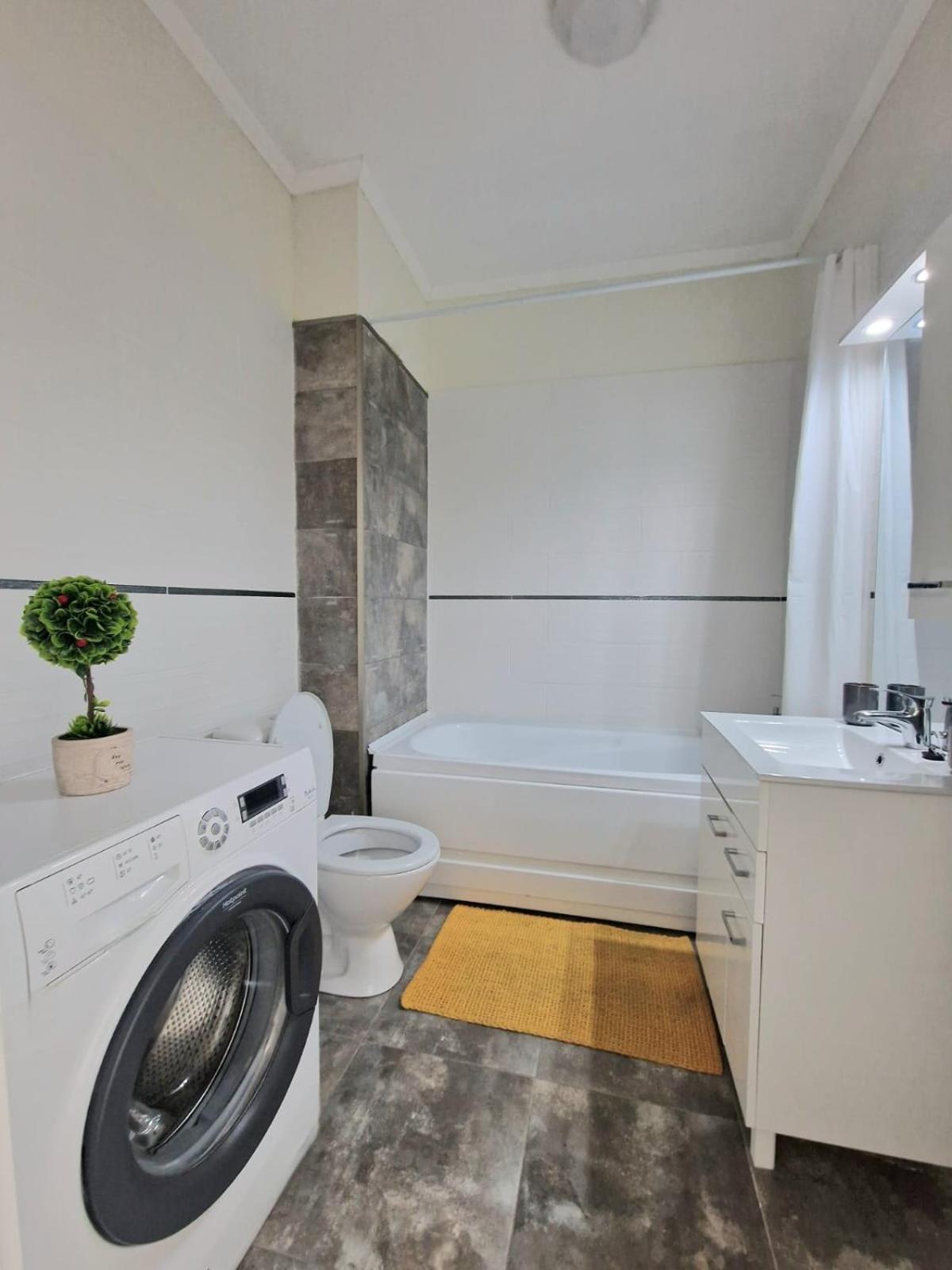 Cozy Apartment Prima Nufarul ออราแด ภายนอก รูปภาพ